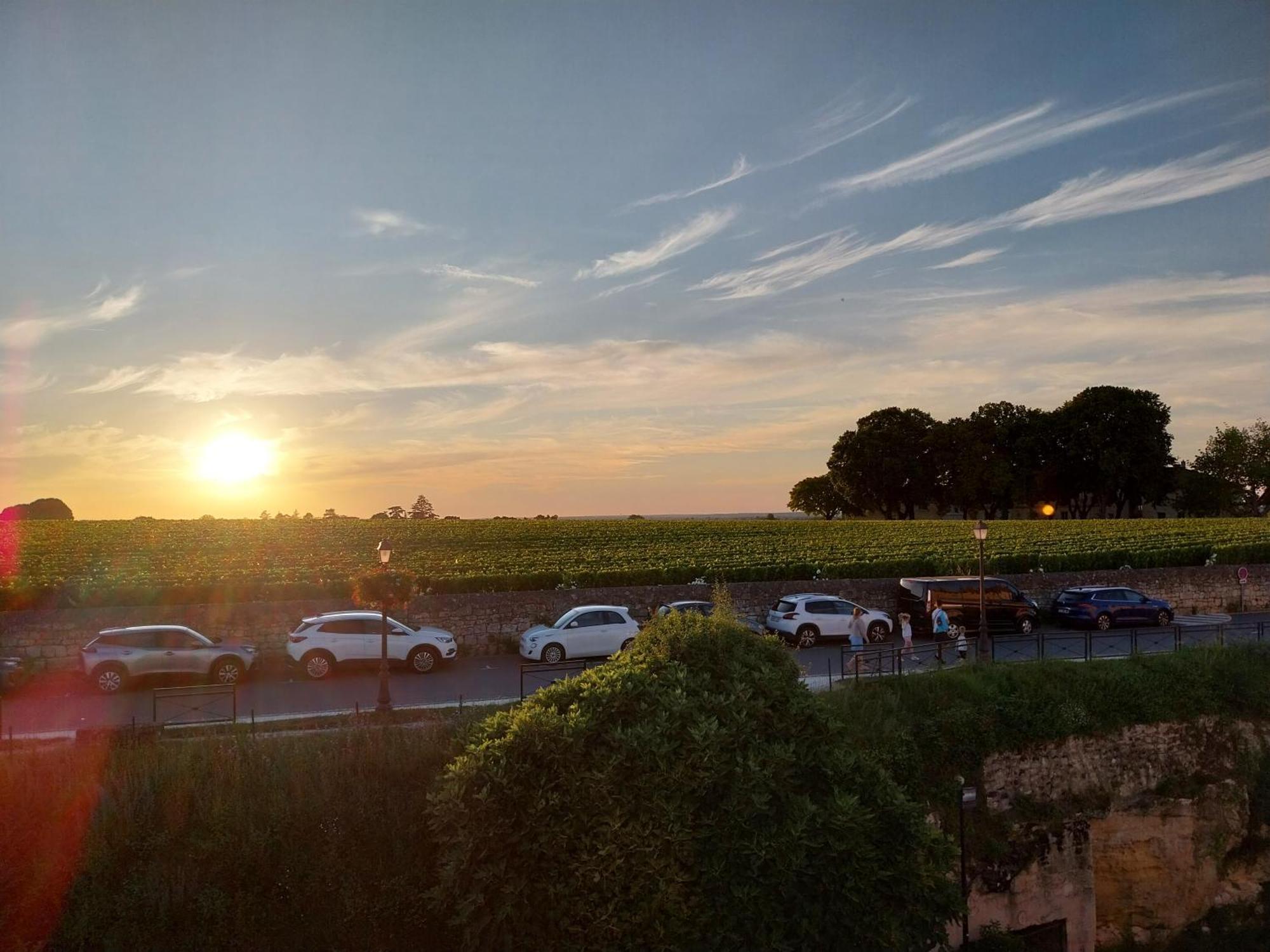 HôTes De Saint-Emilion II Apartment Luaran gambar